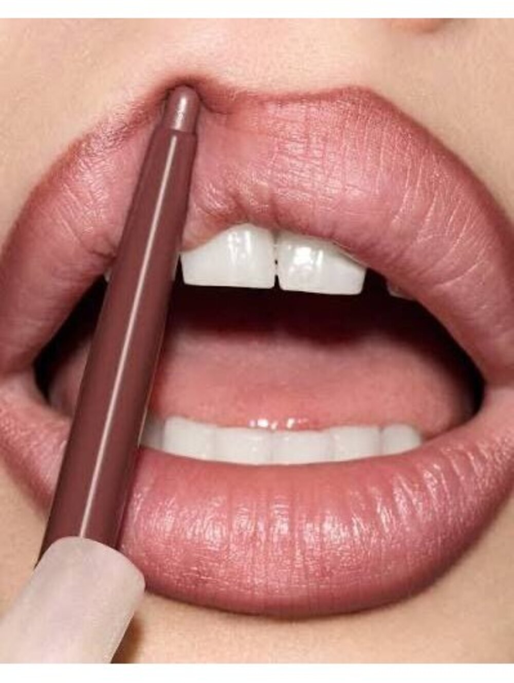M•A•C Lip Combo •Glossy Liner Whirlin & Lustreglass Not Humble Just Bragging - Picture 4 of 9